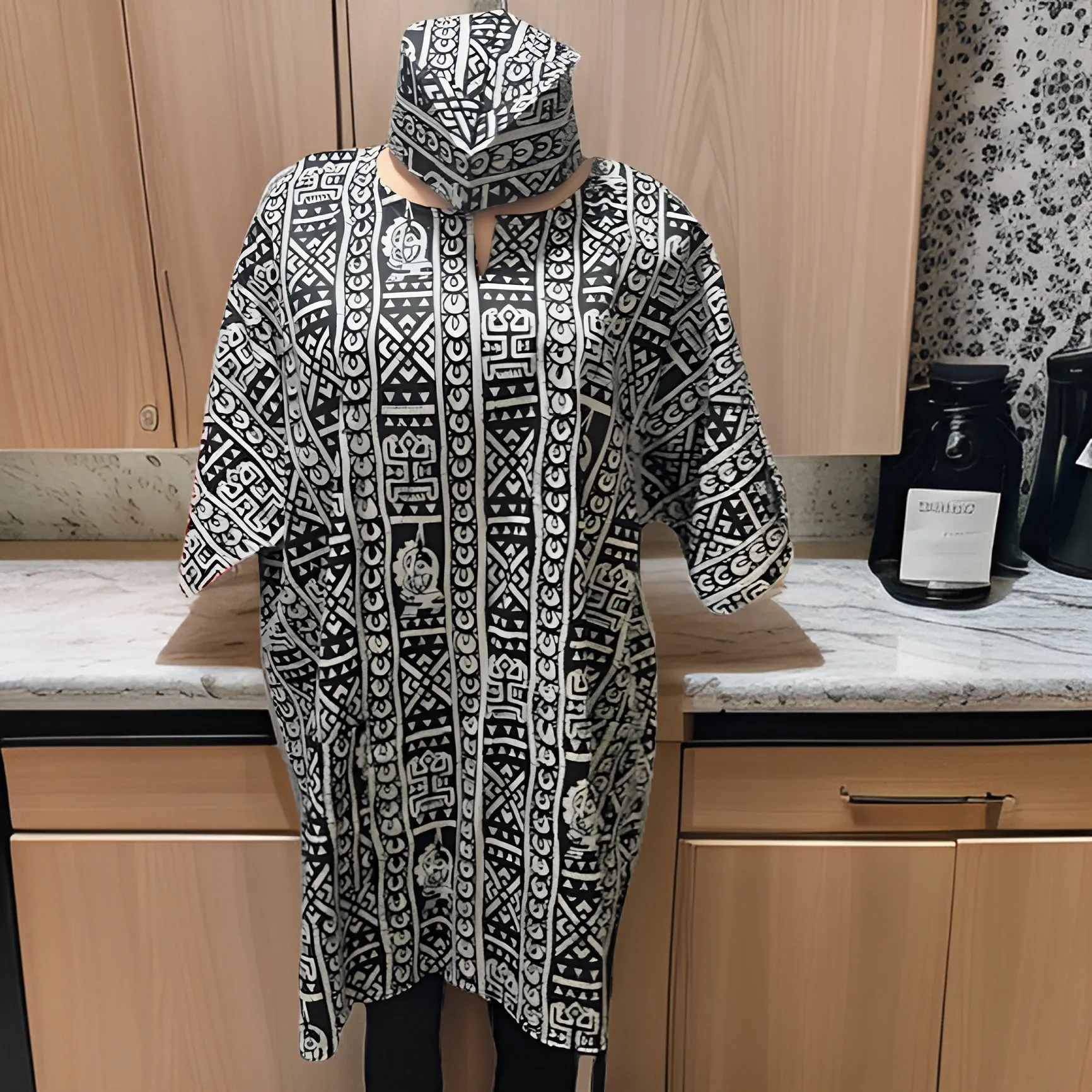 African Tribal Print Dashiki with Kufi Hat