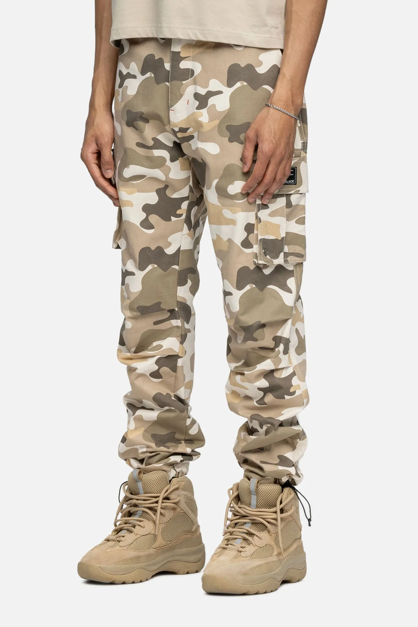 C9 CARGO SAND CAMO