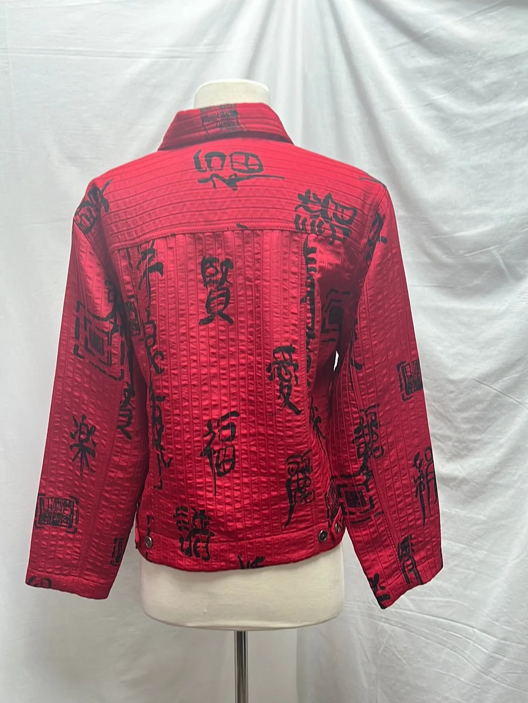 CHICO'S Red Mandarin Script Collared Button Jacket -- 1 | US 8/10 M