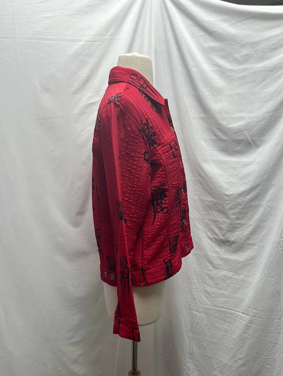 CHICO'S Red Mandarin Script Collared Button Jacket -- 1 | US 8/10 M