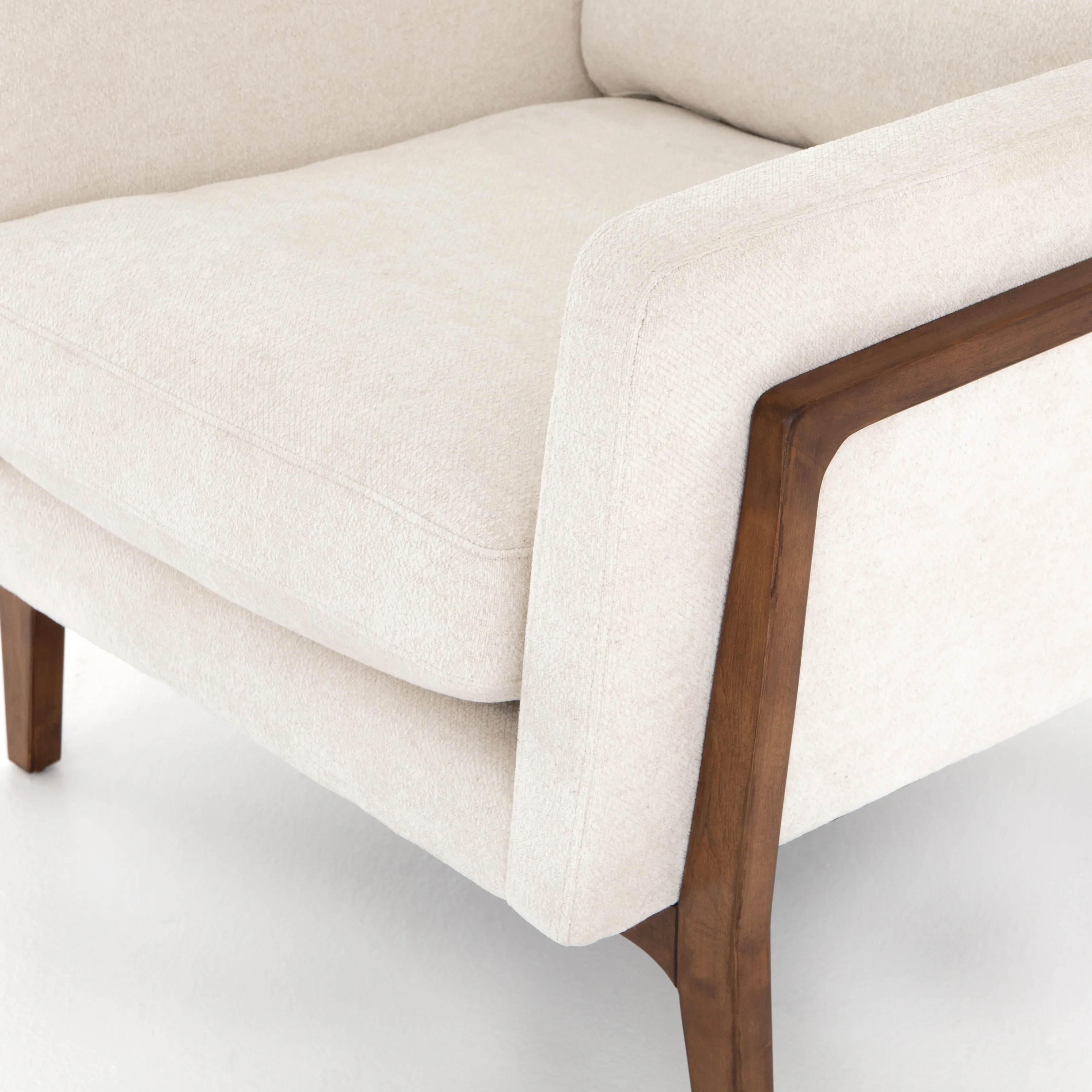 Dash Chair-Camargue Cream/Pecan