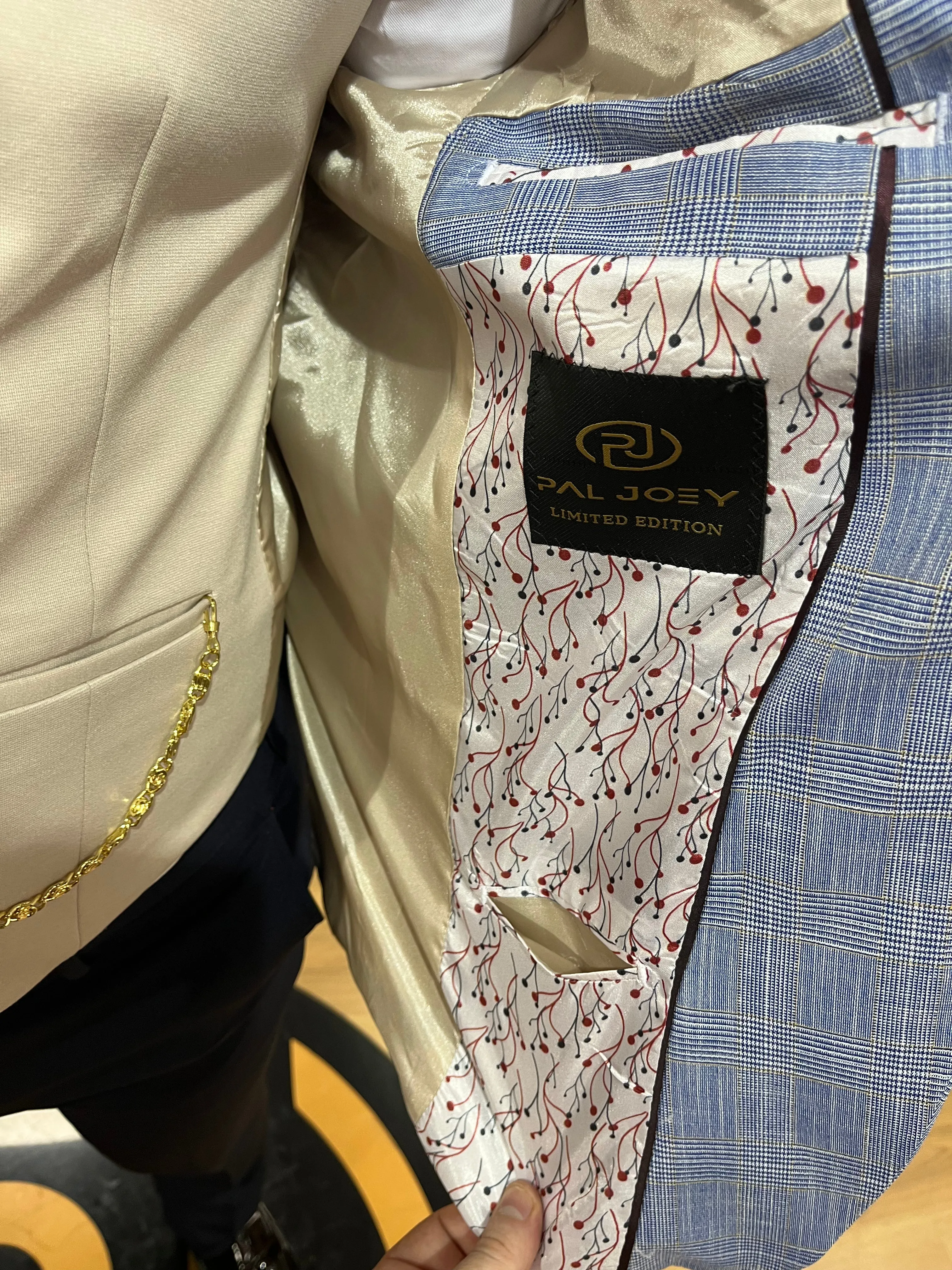 Gabriel - Blue/Cream 3 Piece Suit