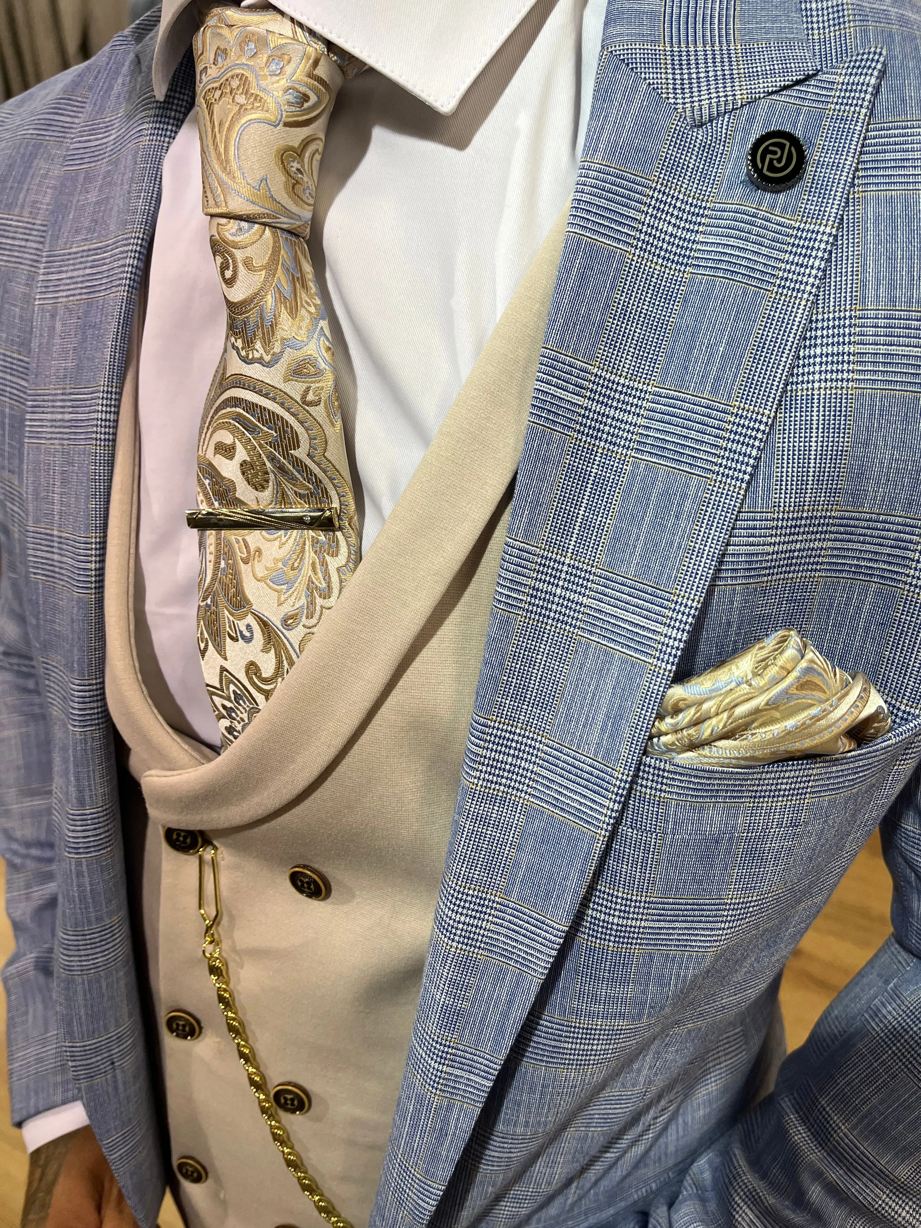 Gabriel - Blue/Cream 3 Piece Suit