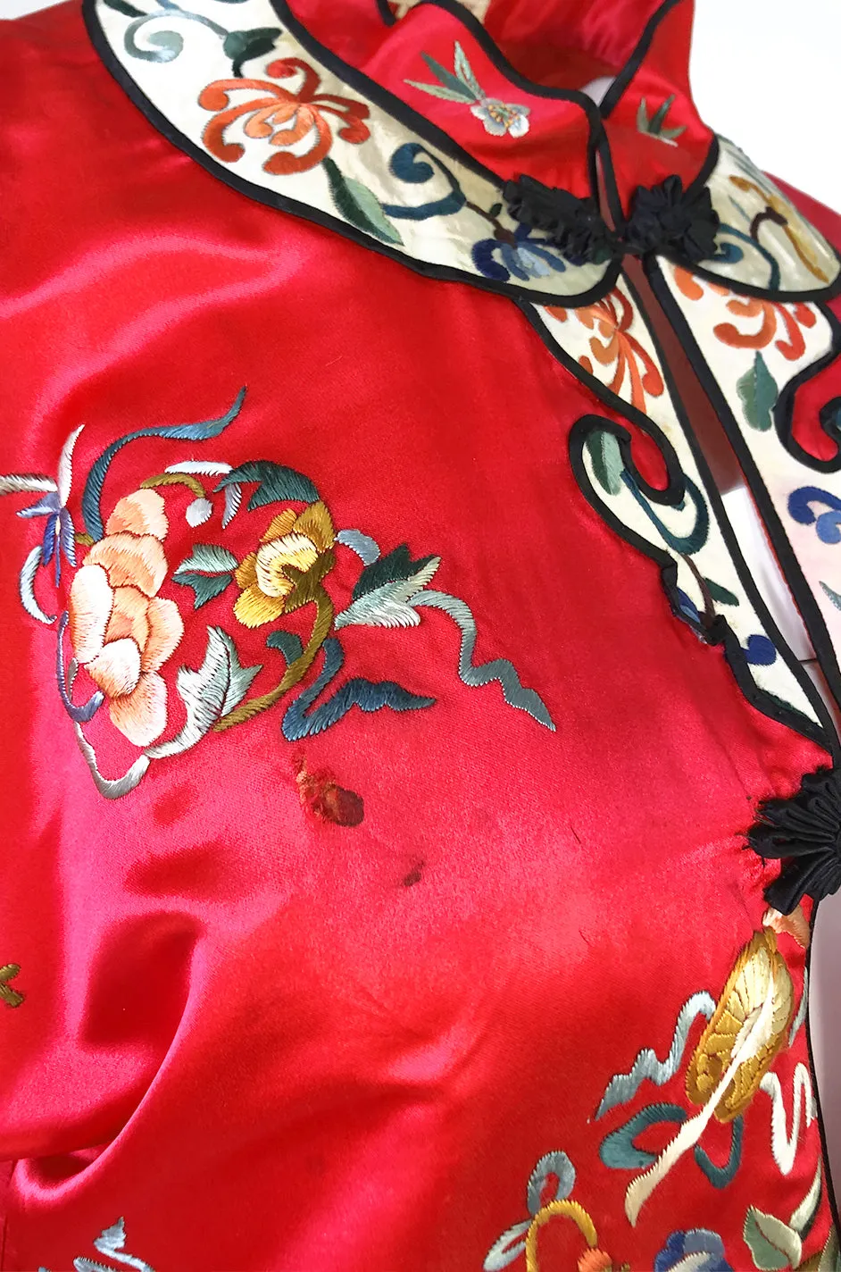 Gorgeous 1940s Light Red Silk Embroidered Asian Evening Coat