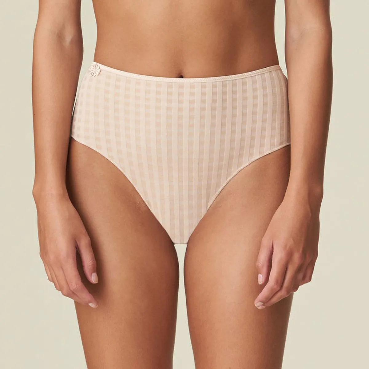 Marie Jo Avero Full Brief