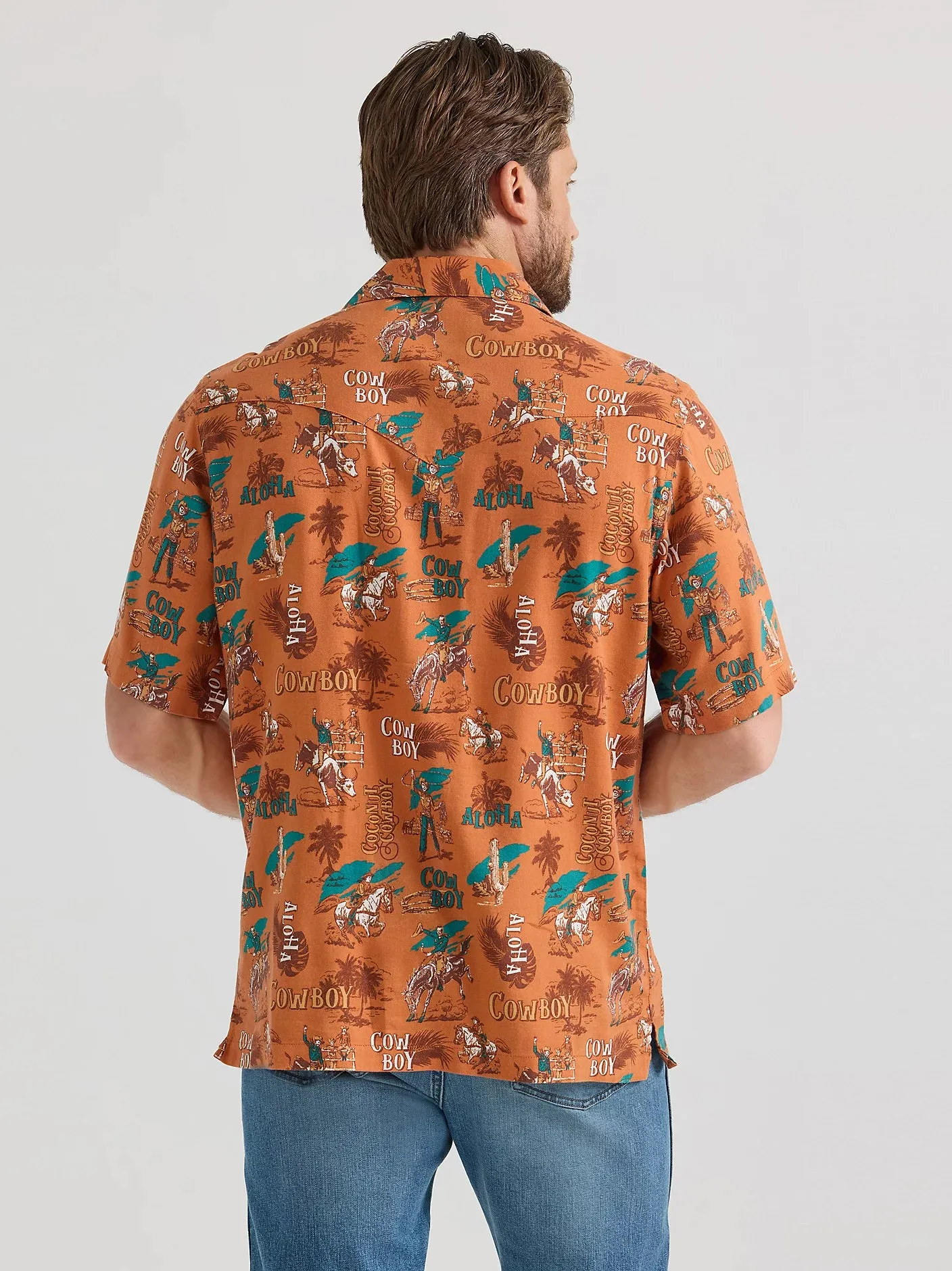 Men's Wrangler Coconut Cowboy Snap Front Camp Shirt - 112359531