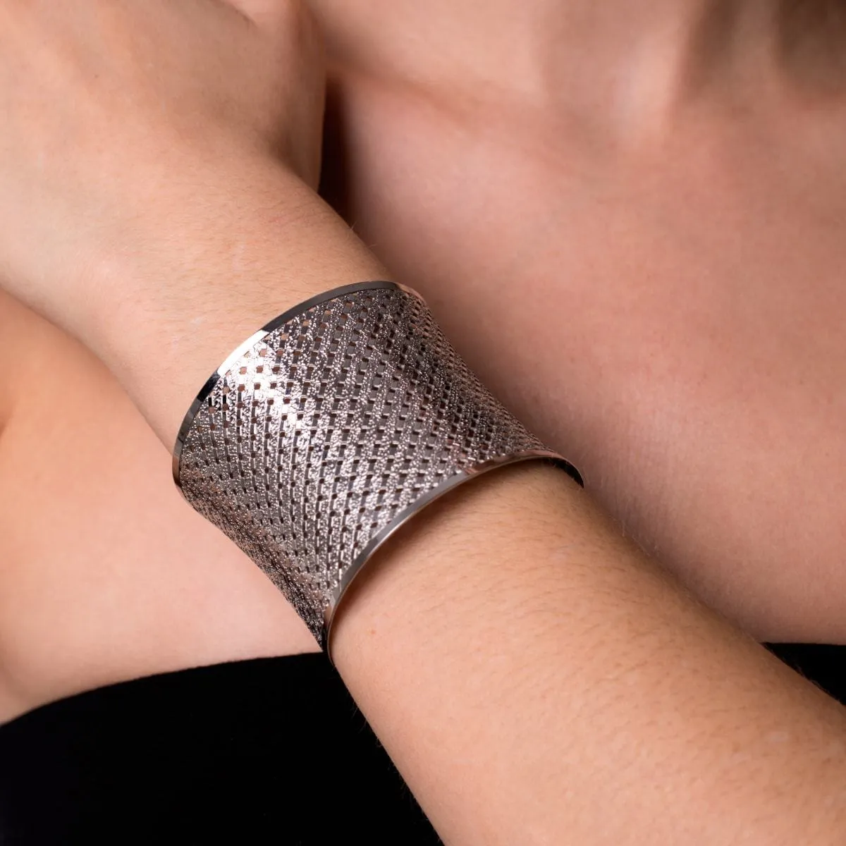 Metropolis | Silver | Laser Cut Cuff