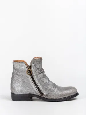 mono boot