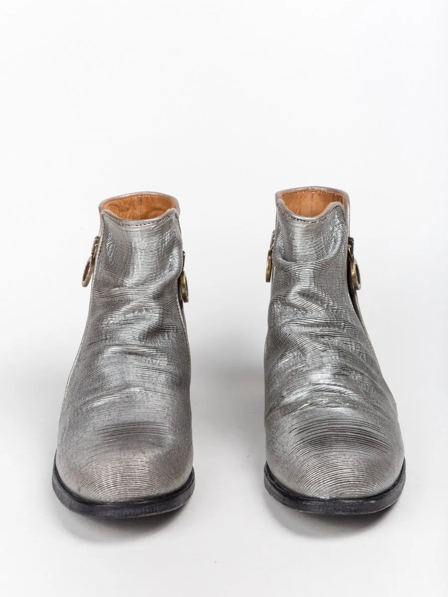 mono boot
