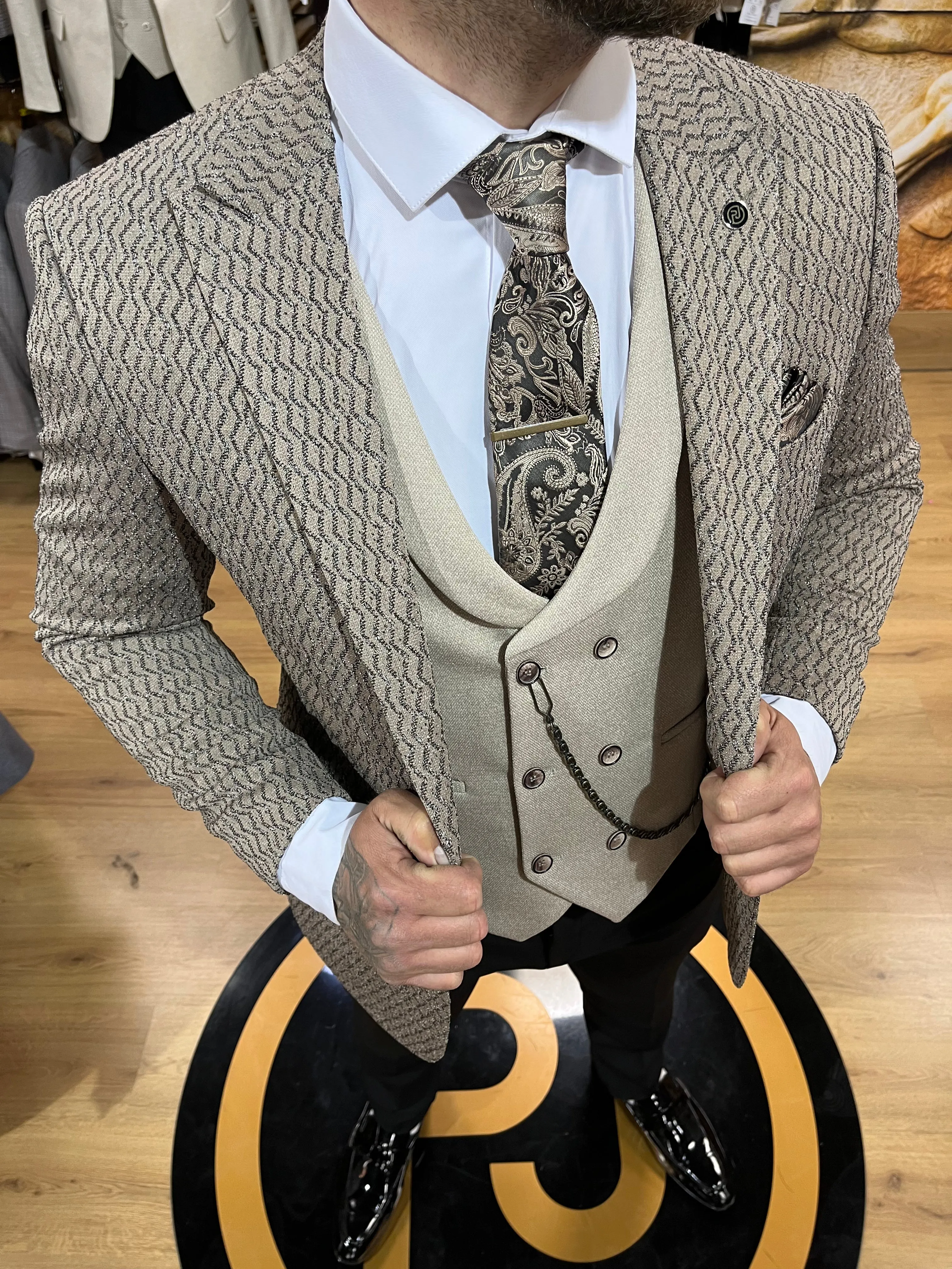 Rembrant- Brown/Cream 3 Piece Suit