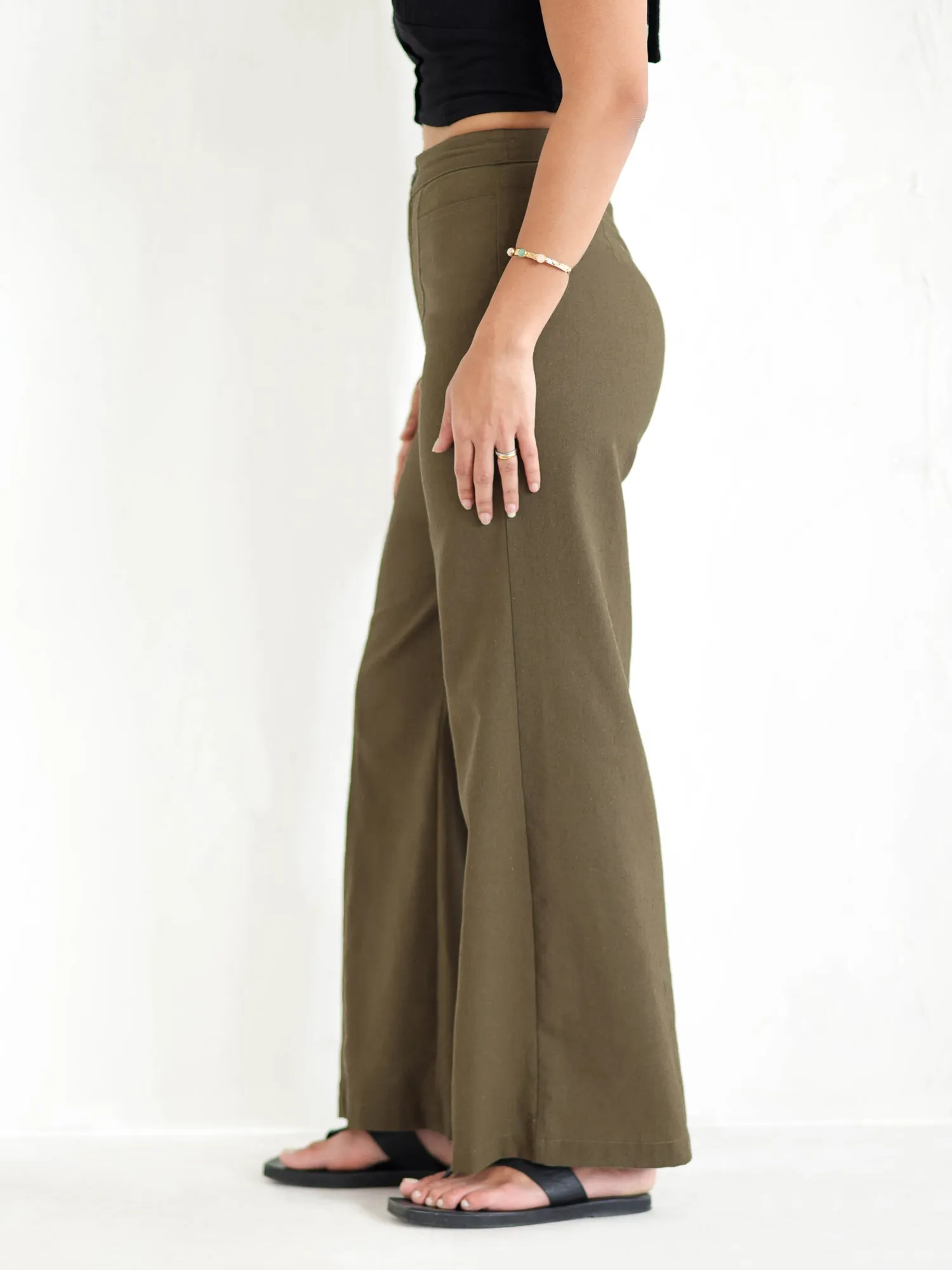 Seam Detailed Linen High Waisted Pant