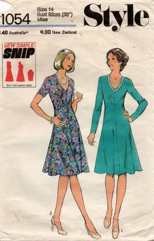 Style 1054 Womens EASY Fit & Flare Dress 1970s Vintage Sewing Pattern Size 14 Bust 36 inches