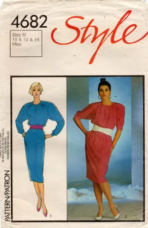 Style 1320 Womens Pullover Dress with Gathered Yoke and Pockets 1980s Vintage Sewing Pattern Size 10 Bust 32.5 inches