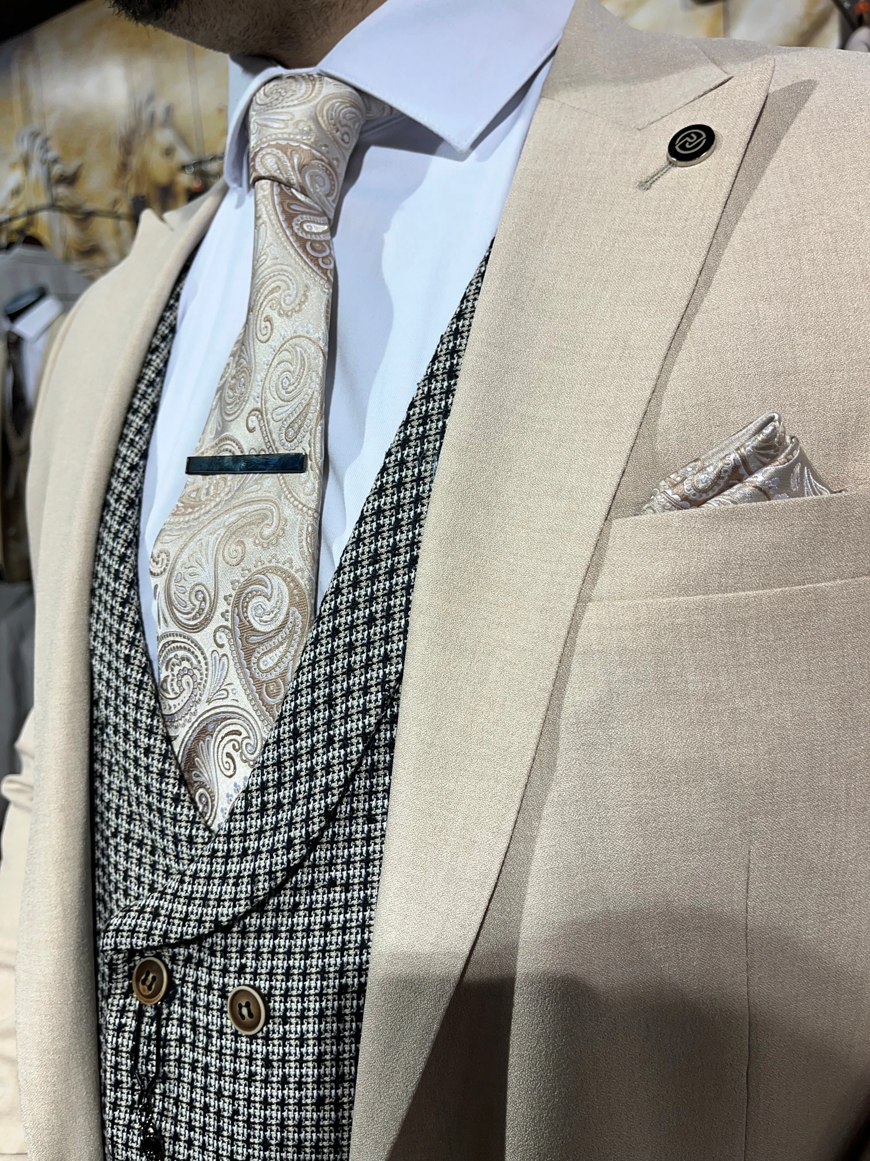 Taylor - Cream/Black 3 Piece Suit