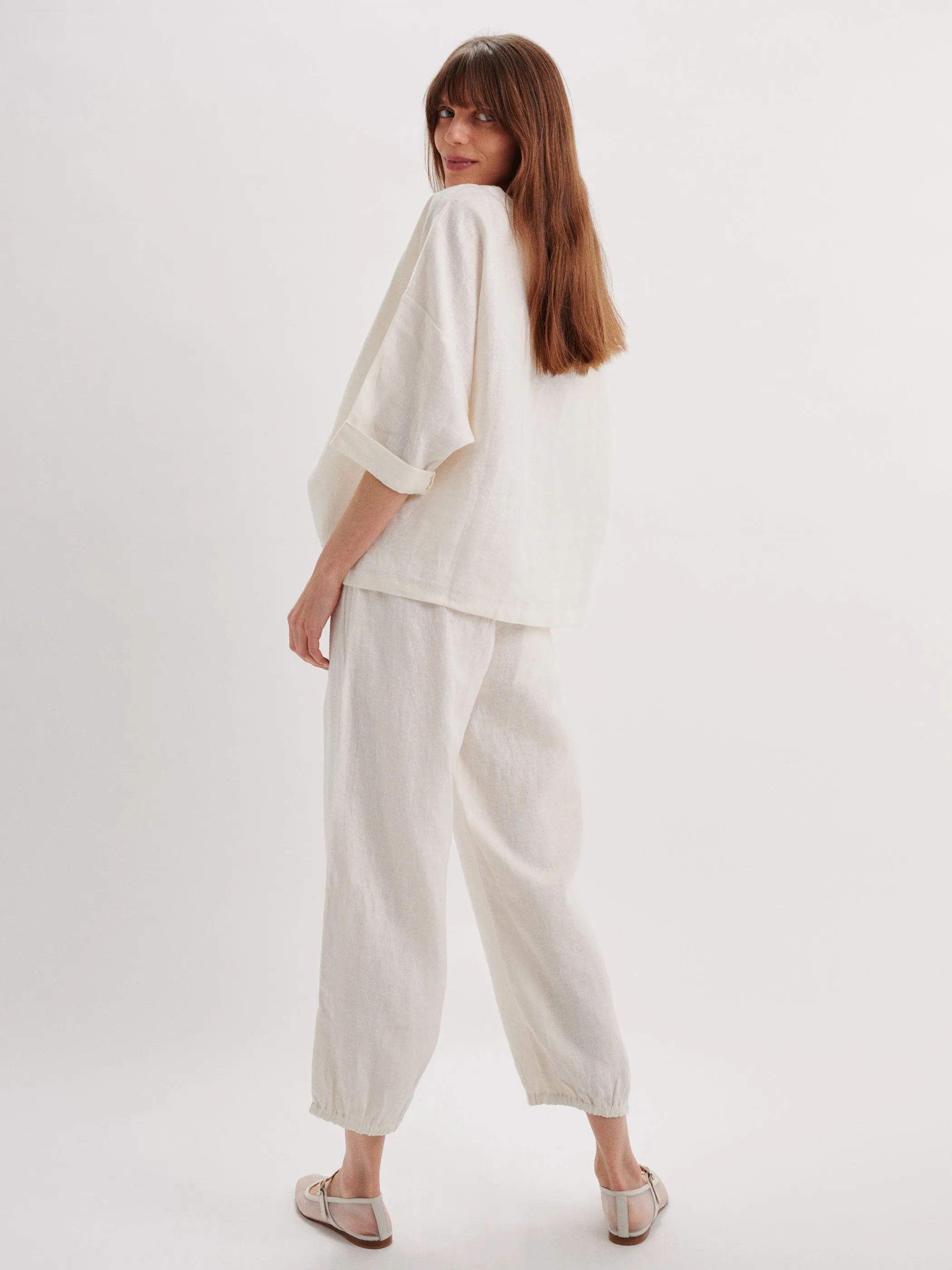 The Delos Linen Pants