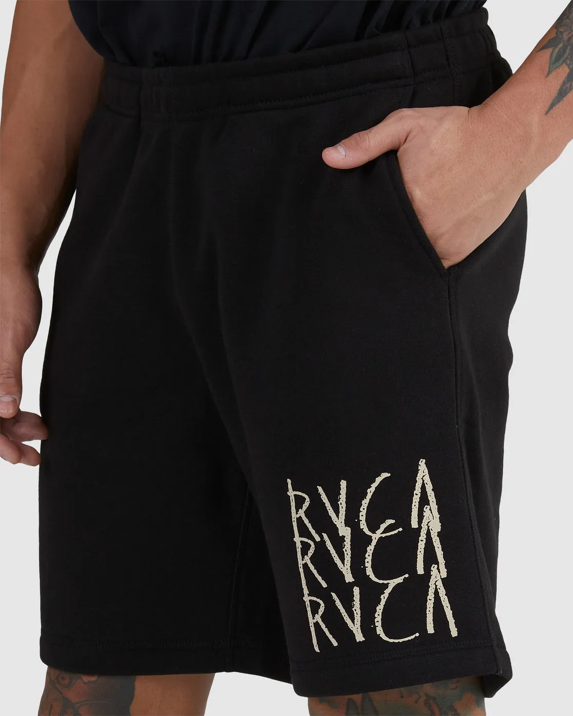 TRIPLE DECKER SHORT