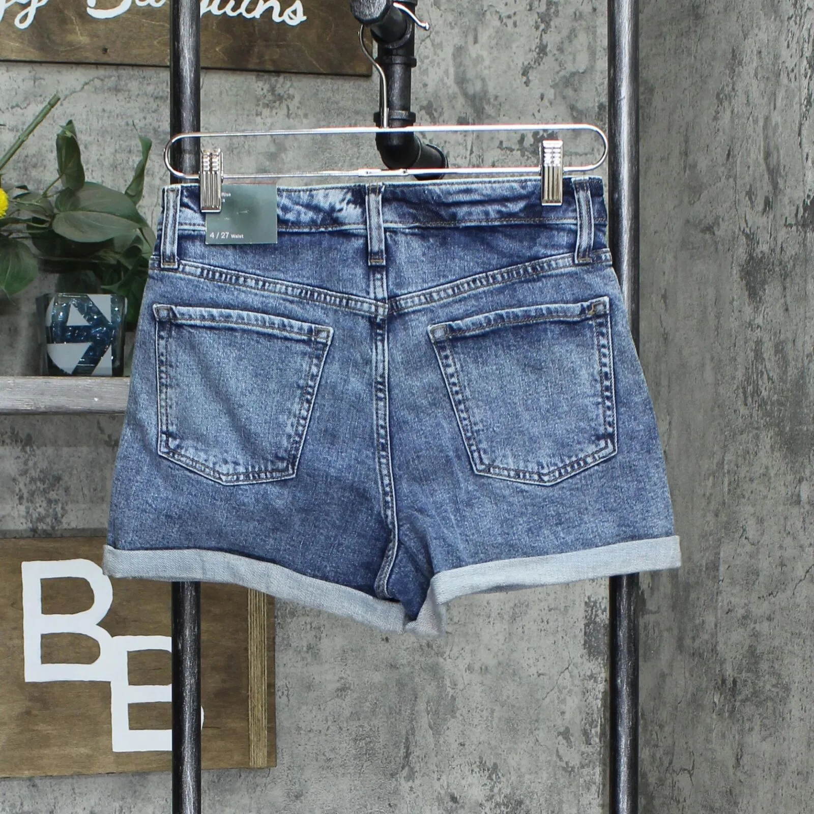 Wild Fable Women's High-Rise Rolled Cuff Jean Shorts 564578