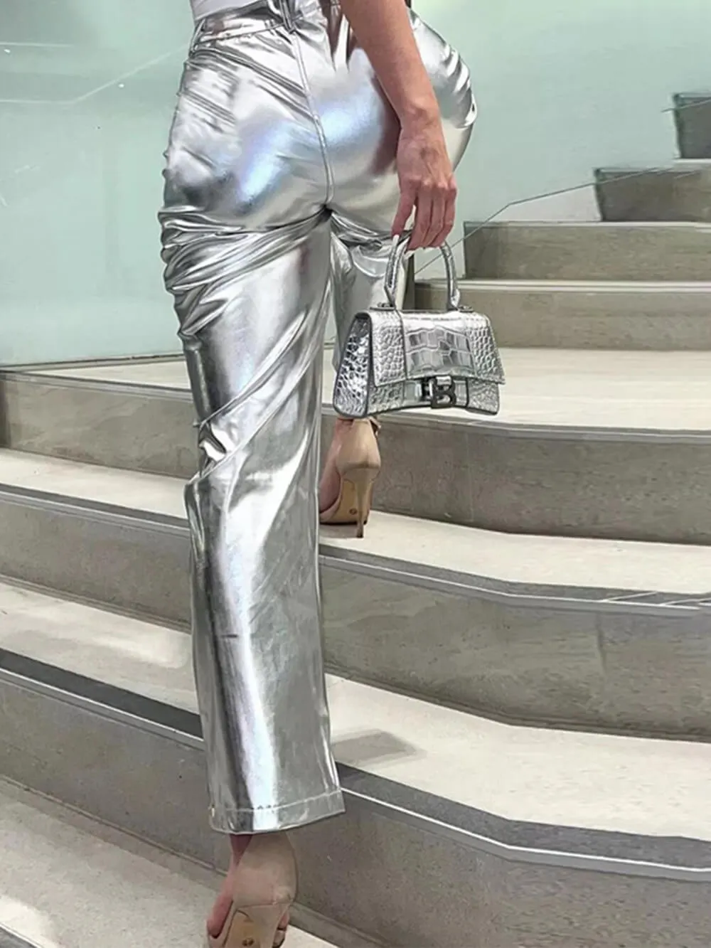 Zoey - Silberne Metallische Lederhosen